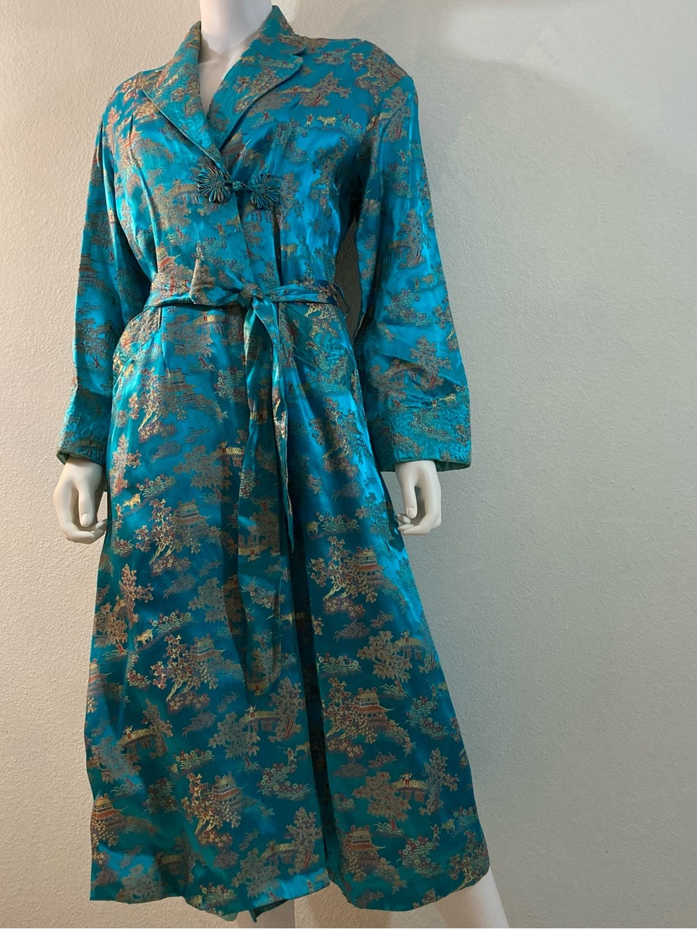 Vintage Blue Brocade Asian Robe, M. M. Comfort Wear, Made In Hong Kong